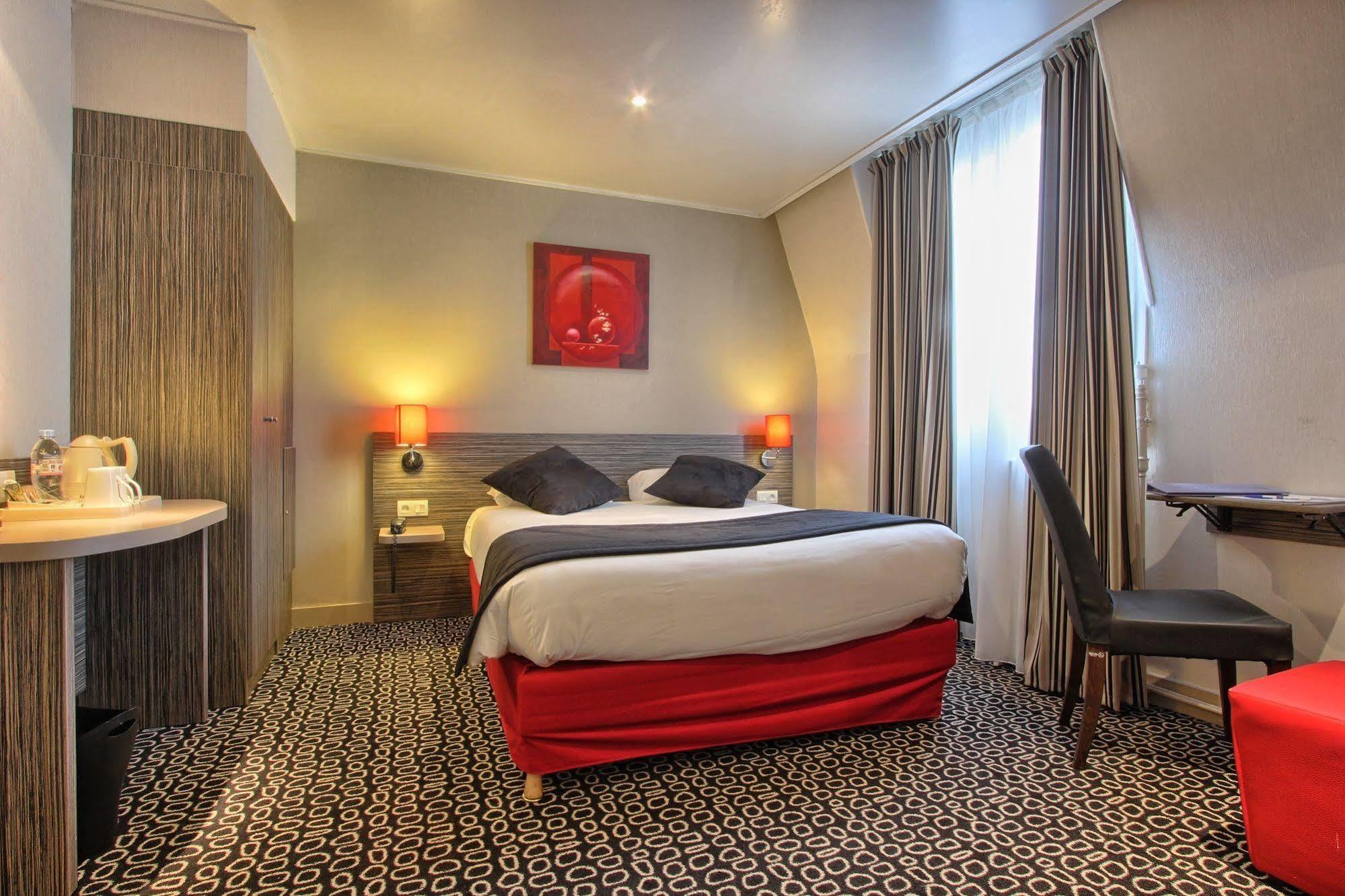 Hotel Timhotel Odessa Montparnasse Parigi
